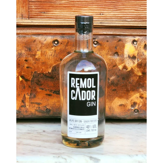 GIN REMOLCADOR ARTESANAL 40° 700 ML